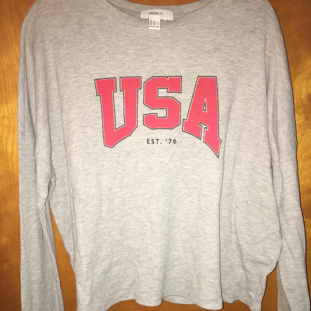 Plus size long sleeved crop top.